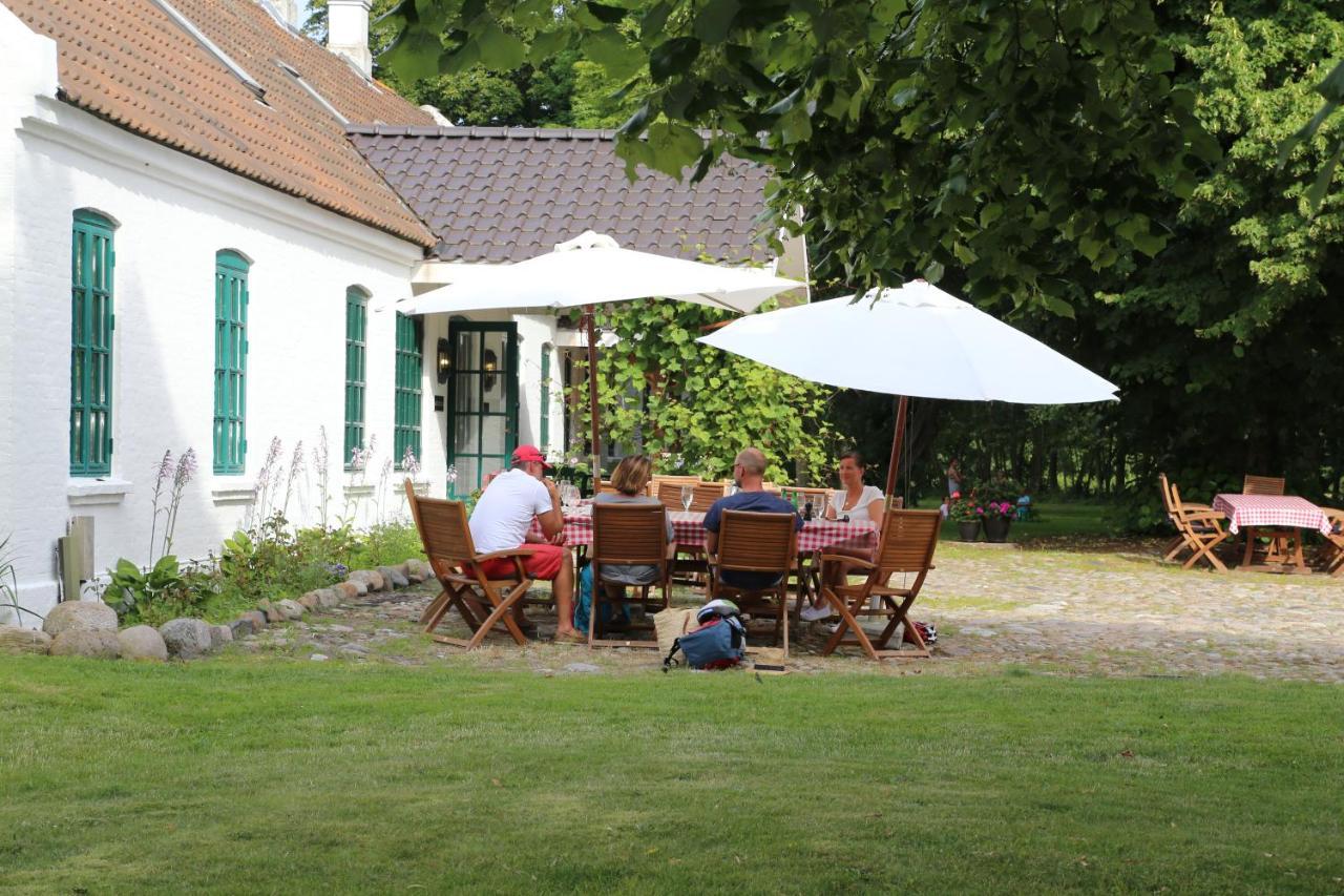 Hotel Nygaard Laeso Byrum Exterior photo